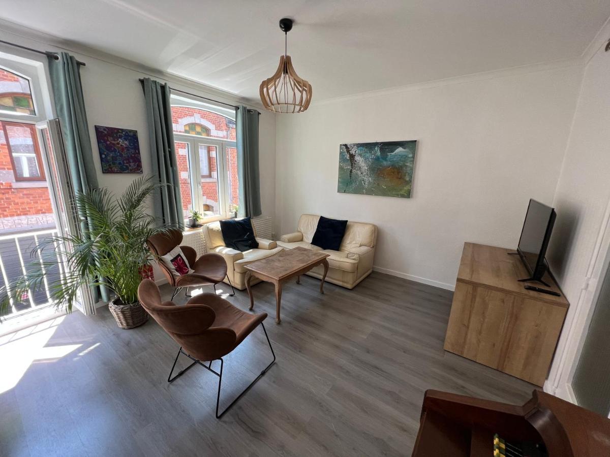 Relax Sax Appartment Dinant Esterno foto